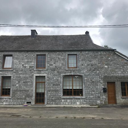 Petite Maison A La Campagne Couvin Exterior photo